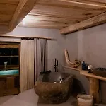 Hotel Lagnonu