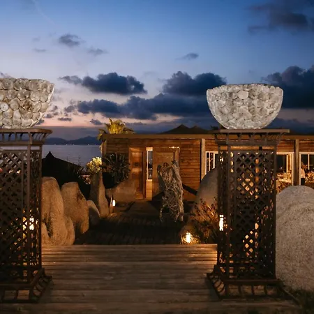 Lagnonu Hotel Verghia