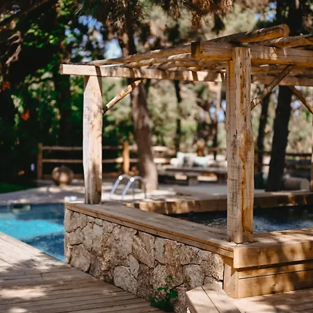 Hotel Lagnonu 5*